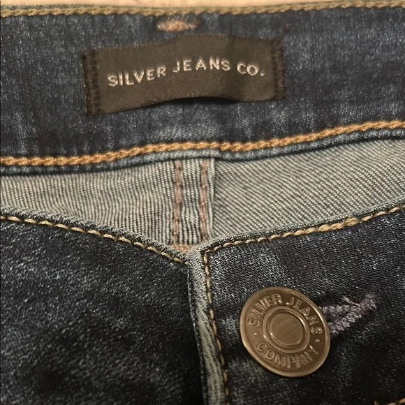 🆕Silver Jeans⭐️NWT⭐️Blue Skinny Crop Midrise Curvy SUKI JEANS Size 31 - Picture 4 of 14